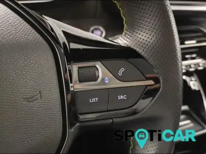 Photo 11 Peugeot 208  1.2 PureTech 100ch S&S GT EAT8