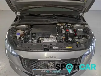 Photo 9 Peugeot 208  1.2 PureTech 100ch S&S GT EAT8