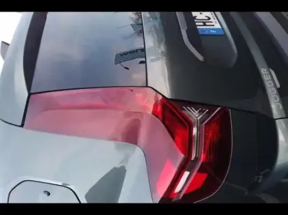 Photo 14 Dacia Jogger  1.6 hybrid 140ch Extreme 7 places -24