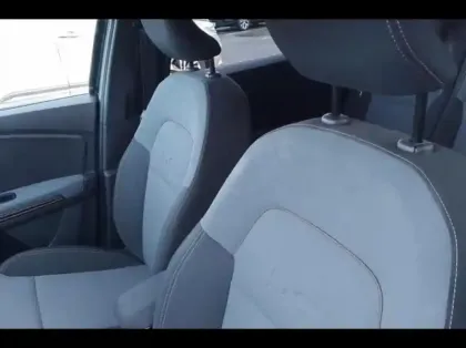 Photo 9 Dacia Jogger  1.6 hybrid 140ch Extreme 7 places -24