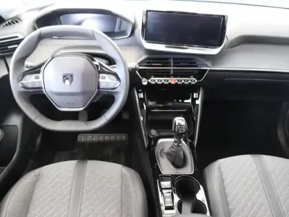 Photo 7 Peugeot 208  1.2 PureTech 100ch S&S Allure