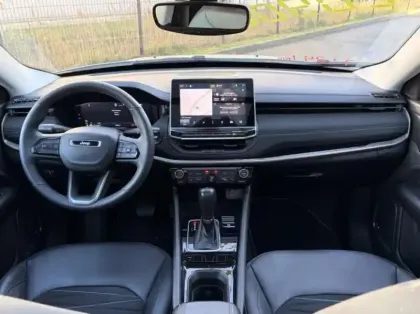 Photo 14 Jeep Compass  1.5 Turbo T4 130ch MHEV Upland 4x2 BVR7