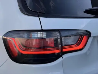 Photo 8 Jeep Compass  1.5 Turbo T4 130ch MHEV Upland 4x2 BVR7