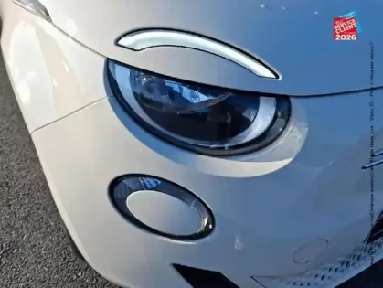 Photo 12 Fiat 500  e 95ch Action