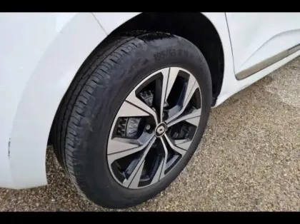 Photo 12 Renault Clio  1.0 TCe 90ch Evolution