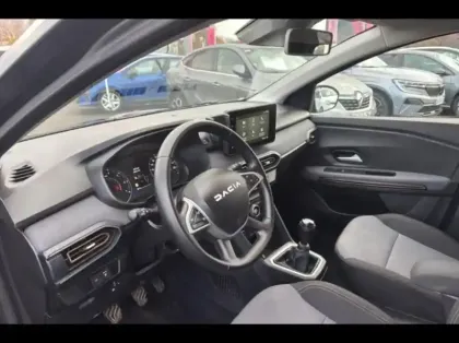 Photo 8 Dacia Jogger  1.0 ECO-G 100ch Extreme+ 7 places -24