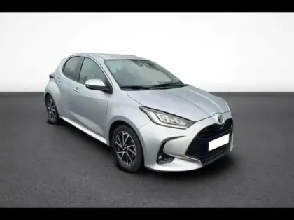 Photo 7 Toyota Yaris  116h Design 5p MC24