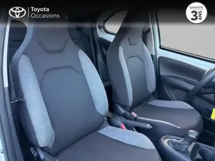 Photo 5 Toyota Aygo  X 1.0 VVT-i 72ch Dynamic S-CVT