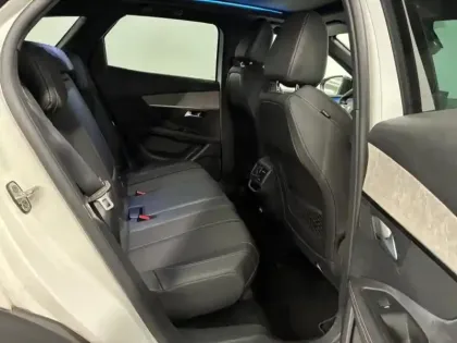 Photo 4 Peugeot 3008  1.2 PureTech 130ch S&S GT EAT8