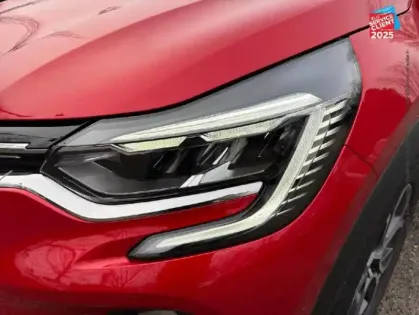 Photo 12 Renault Captur  1.6 E-Tech hybride 145ch Intens -21