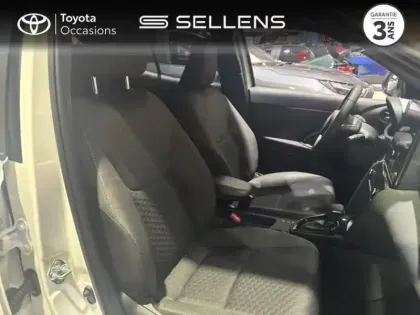 Photo 5 Toyota Yaris  Cross 116h Design MY25