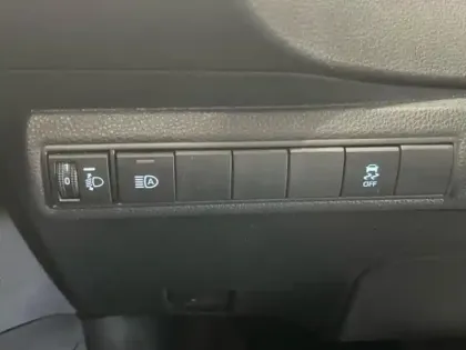 Photo 12 Toyota Corolla  122h Dynamic Business + Programme Beyond Zero Academy MY22