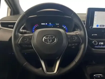 Photo 8 Toyota Corolla  122h Dynamic Business + Programme Beyond Zero Academy MY22