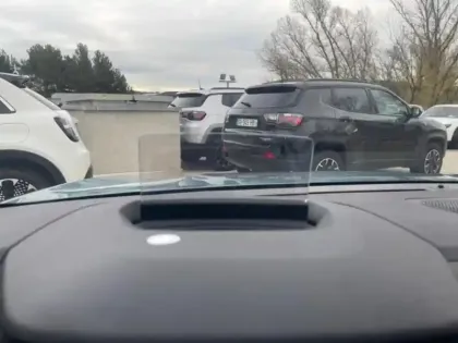 Photo 14 Citroën C4  PureTech 130ch S&S Shine EAT8