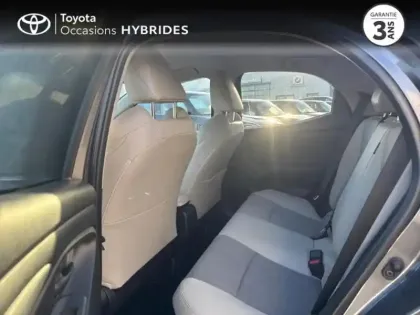 Photo 9 Toyota Yaris  116h Iconic 5p MY22