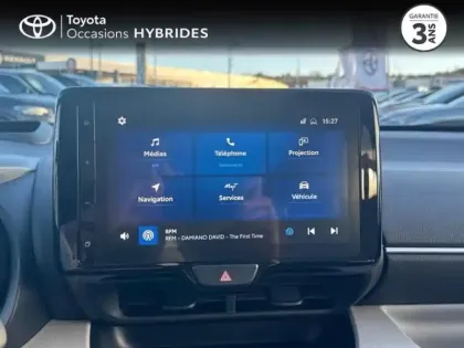 Photo 11 Toyota Yaris  116h Iconic 5p MY22