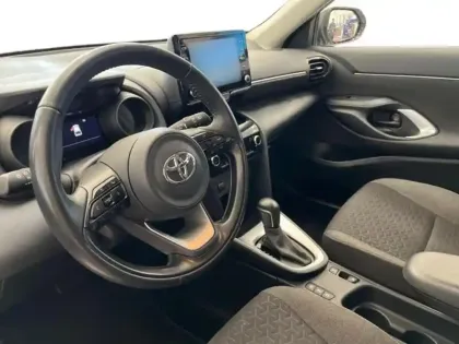 Photo 11 Toyota Yaris  Cross 116h Dynamic Business + Programme Beyond Zero Academy MY22