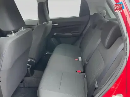 Photo 10 Suzuki Swift  1.2 Dualjet Hybrid 83ch Pack