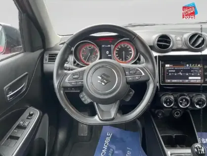 Photo 11 Suzuki Swift  1.2 Dualjet Hybrid 83ch Pack