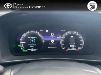 Photo 13 Toyota C-HR  1.8 Hybride 140ch Dynamic NG23