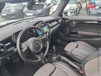 Photo 14 Mini Mini cabrio Cabrio Cooper 136ch Edition Camden BVA7