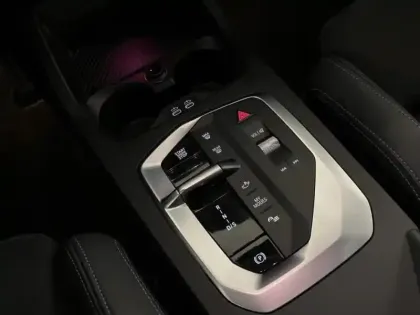 Photo 11 BMW Serie 1 Série 1 120A 170ch M Sport DKG7