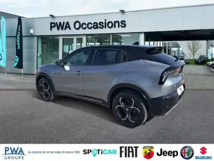 Photo 6 Alfa Romeo Junior  1.2 Ibrida 145ch Intensa e-DCT6