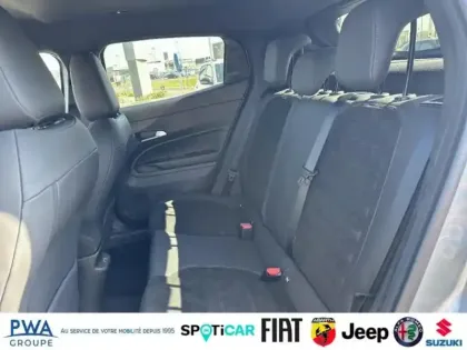 Photo 9 Alfa Romeo Junior  1.2 Ibrida 145ch Intensa e-DCT6