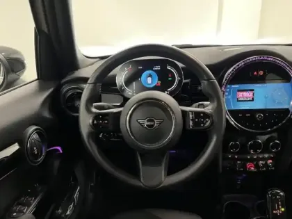 Photo 8 Mini Mini  5 Portes Cooper 136ch Edition Premium BVA7