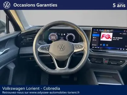 Photo 12 Volkswagen Tiguan  1.5 eTSI 131ch Life Plus DSG7