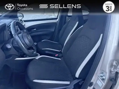 Photo 10 Toyota Aygo  X 1.0 VVT-i 72ch Design