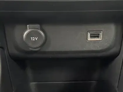 Photo 14 Citroën C3  1.2 PureTech 83ch S&S C-Series 123g