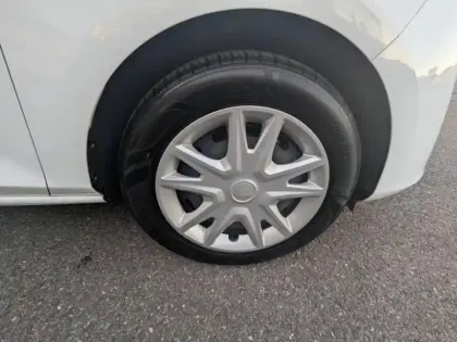 Photo 8 Ford Fiesta  1.1 85ch Cool & Connect 5p Euro6.2