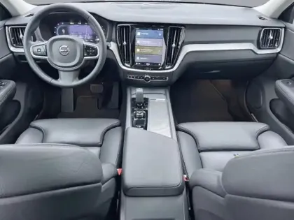 Photo 6 Volvo V60  B3 163ch Plus Style Dark DCT 7