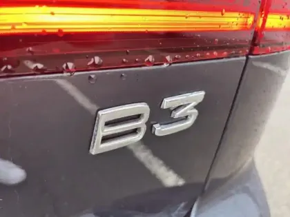 Photo 10 Volvo V60  B3 163ch Plus Style Dark DCT 7