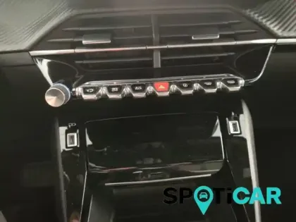 Photo 10 Peugeot 2008  1.2 PureTech 130ch S&S Allure EAT8