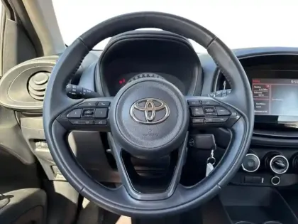 Photo 8 Toyota Aygo  X 1.0 VVT-i 72ch Dynamic S-CVT MY23