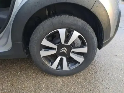 Photo 25 Citroën C3  1.2 PureTech 83ch S&S Shine