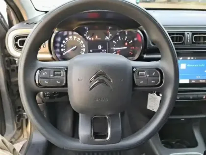 Photo 26 Citroën C3  1.2 PureTech 83ch S&S Shine