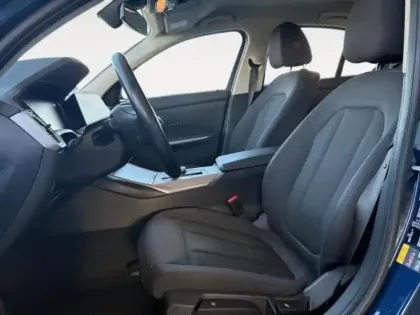 Photo 8 BMW Serie 3 Série 3 330eA 292ch Business Design 10cv