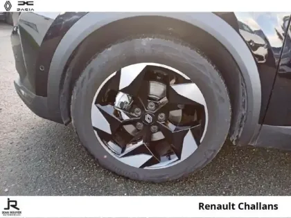 Photo 7 Renault Captur  1.6 E-Tech full hybrid 145ch Techno