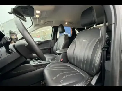 Photo 9 Ford Kuga  2.5 Duratec 190ch FHEV Vignale BVA i-AWD