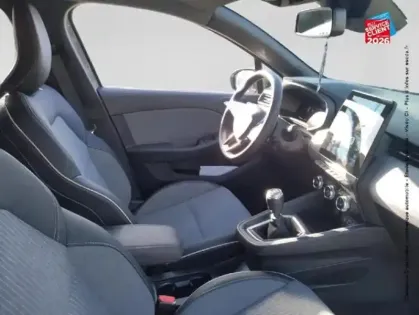 Photo 19 Renault Clio  1.0 TCe 90ch Techno - 25 Camera