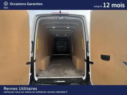 Photo 28 Volkswagen Crafter  Fg 35 L4H3 2.0 TDI 177ch Business Traction