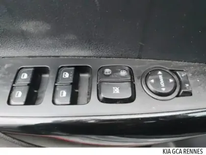 Photo 6 Kia Picanto  1.2 DPi 84ch GT Line