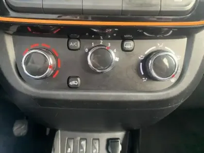 Photo 17 Dacia Spring  45ch Confort Plus - Achat Intégral