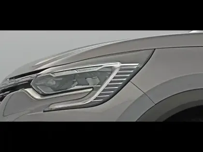 Photo 10 Renault Captur  1.6 E-Tech hybride rechargeable 160ch Intens -21