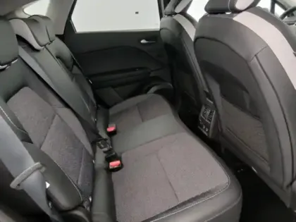 Photo 29 Renault Captur  1.6 E-Tech hybride rechargeable 160ch Intens -21