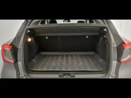 Photo 8 Renault Captur  1.6 E-Tech hybride rechargeable 160ch Intens -21