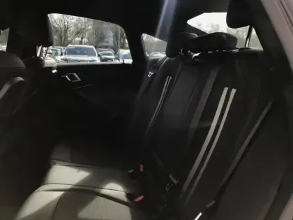 Photo 5 BMW Serie 2 Série 2 Gran Coupé 218iA 136ch Business Design DKG7